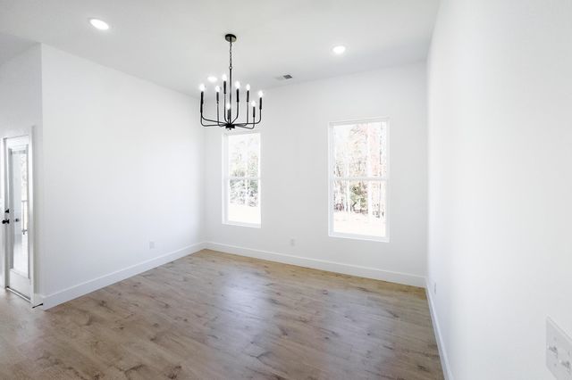 667 Foster Drive, Spartanburg, SC 39301