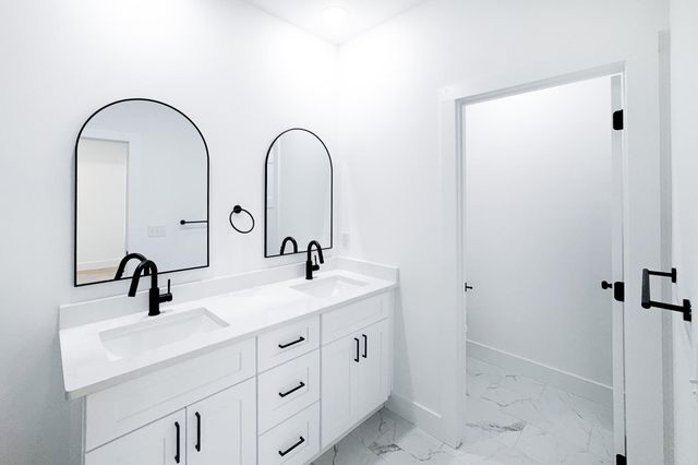 667 Foster Drive, Spartanburg, SC 39301