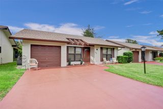 2261 SW 15th Pl, Deerfield Beach, FL 33442