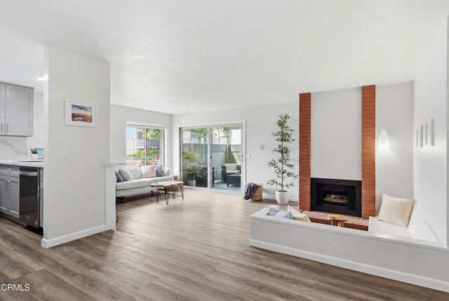 3107 Harbor Boulevard, Oxnard, CA 93035
