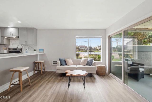 3107 Harbor Boulevard, Oxnard, CA 93035