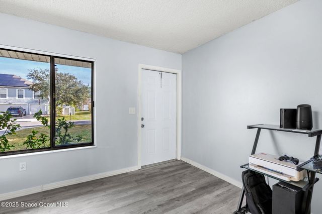 268 Melba Avenue NW, Palm Bay, FL 32907