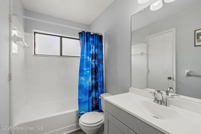 268 Melba Avenue NW, Palm Bay, FL 32907