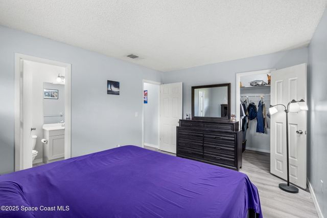 268 Melba Avenue NW, Palm Bay, FL 32907