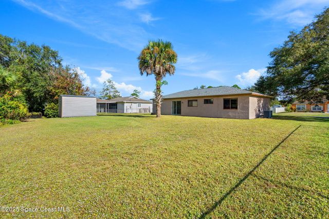 268 Melba Avenue NW, Palm Bay, FL 32907