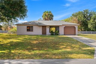 268 Melba Avenue NW, Palm Bay, FL 32907