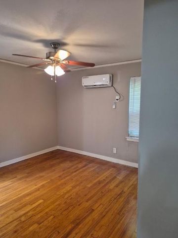 4714 Oakshire Drive 2, Houston, TX 77027