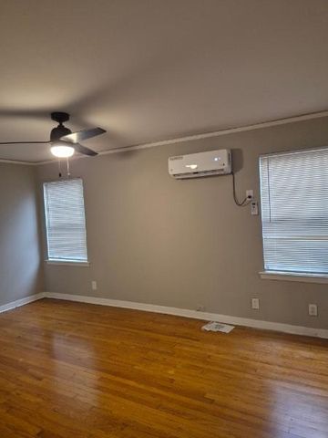 4714 Oakshire Drive 2, Houston, TX 77027