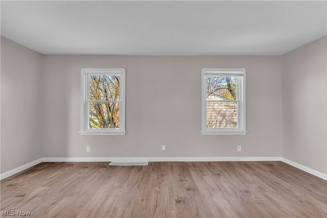 5461 Clement Avenue, Maple Heights, OH 44137