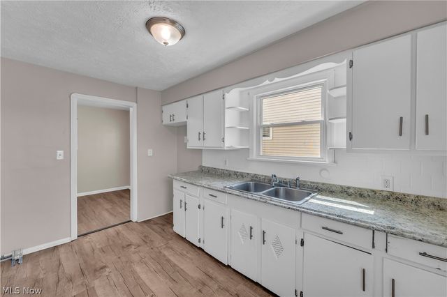 5461 Clement Avenue, Maple Heights, OH 44137