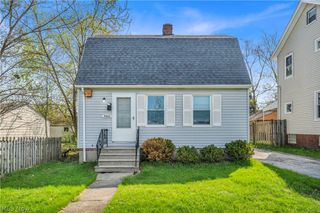 5461 Clement Avenue, Maple Heights, OH 44137