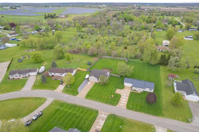 3216 Aspen Trail, Adrian, MI 49221