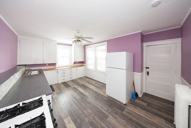 15 Boxford Street 2, Worcester, MA 01606