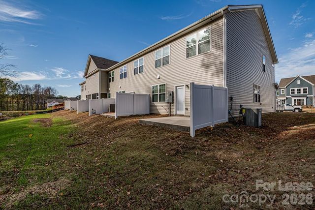 13045 Cottage Crest Lane, Charlotte, NC 28273