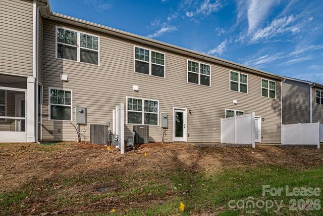 13045 Cottage Crest Lane, Charlotte, NC 28273