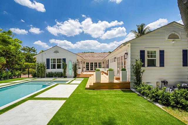 1017 Tamarind Road, Delray Beach, FL 33483