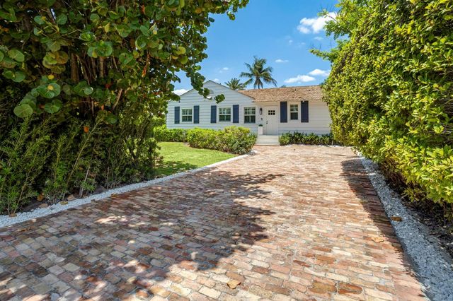 1017 Tamarind Road, Delray Beach, FL 33483