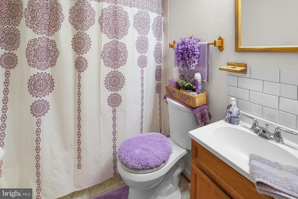 Image 22 of property listing at 9614 CHARLES CT, La Plata, MD 20646