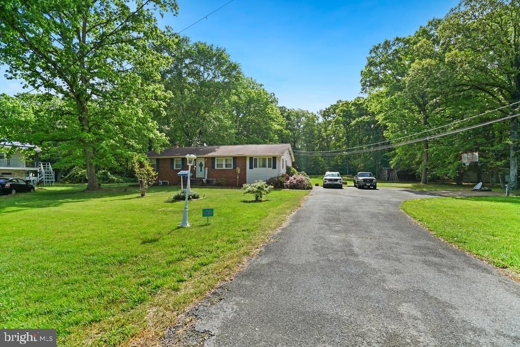 Image 28 of property listing at 9614 CHARLES CT, La Plata, MD 20646