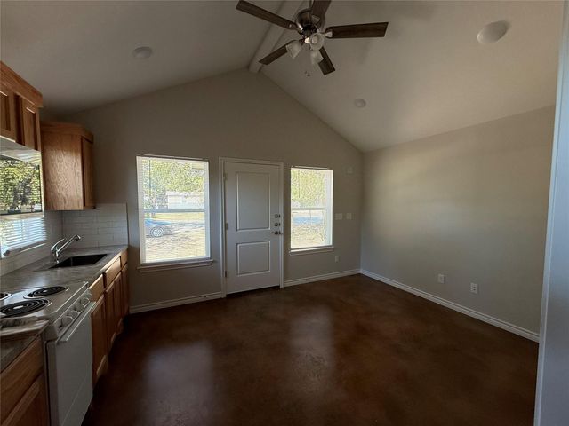 1704 E 3rd ST E 1,2, Lampasas, TX 76550