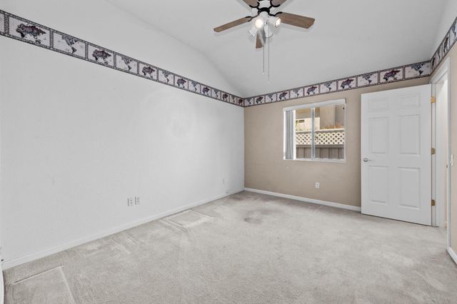 816 Dragonfly Ct, Roseville, CA 95747