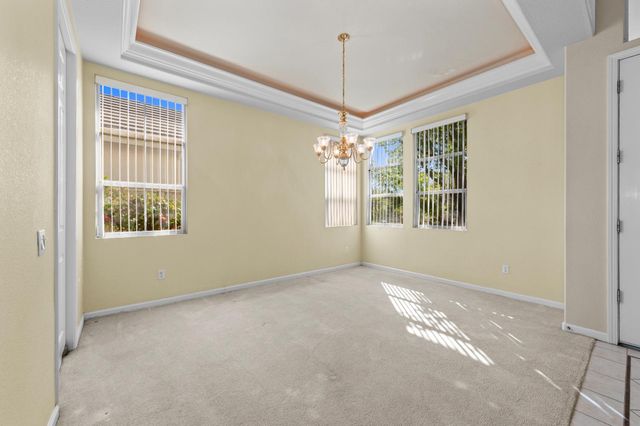 816 Dragonfly Ct, Roseville, CA 95747