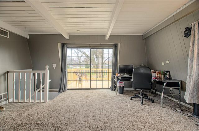 3 Glen Arbor Road, Kansas City, MO 64114