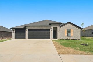 1041 Pepperwood Drive, Prairie Grove, AR 72753