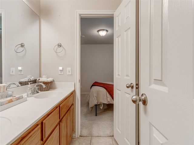 1205 NW 190th Place, Edmond, OK 73012