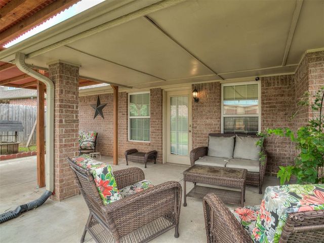 1205 NW 190th Place, Edmond, OK 73012