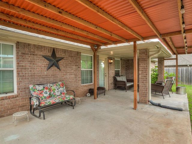 1205 NW 190th Place, Edmond, OK 73012
