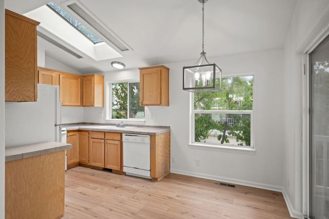 17315 E Coach Dr, Greenacres, WA 99016