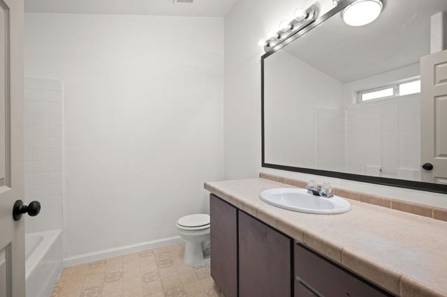 17315 E Coach Dr, Greenacres, WA 99016