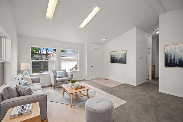 17315 E Coach Dr, Greenacres, WA 99016