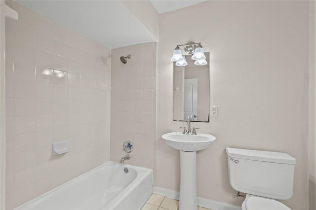 102 Strand Street 3, Galveston, TX 77550