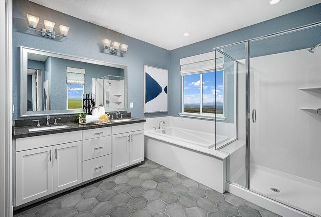 9065 Himalaya Way, Roseville, CA 95747