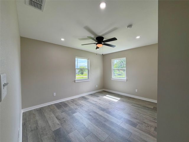 615 Smith Circle, Point, TX 75472