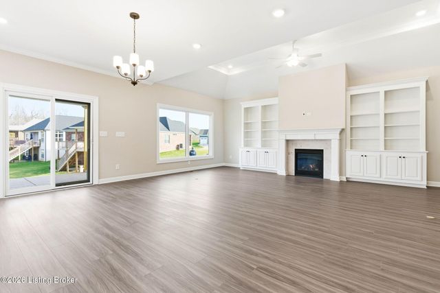 5807 Ruby Falls Dr, Prospect, KY 40059