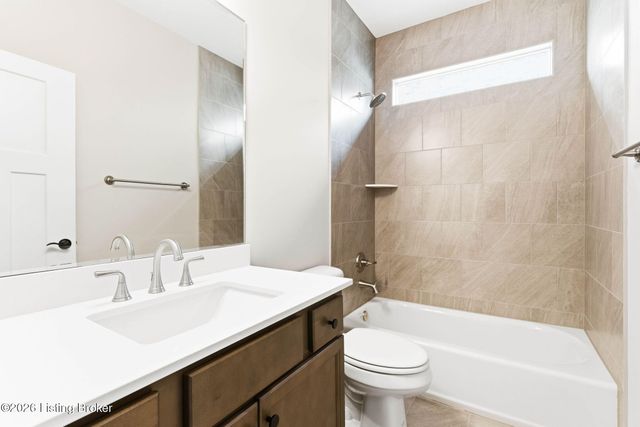 5807 Ruby Falls Dr, Prospect, KY 40059