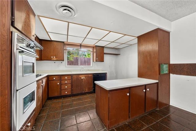 221 N Lyman, Covina, CA 91724