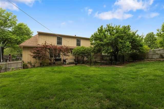 3901 S Sherman Drive, Independence, MO 64055