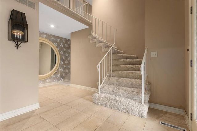 3901 S Sherman Drive, Independence, MO 64055