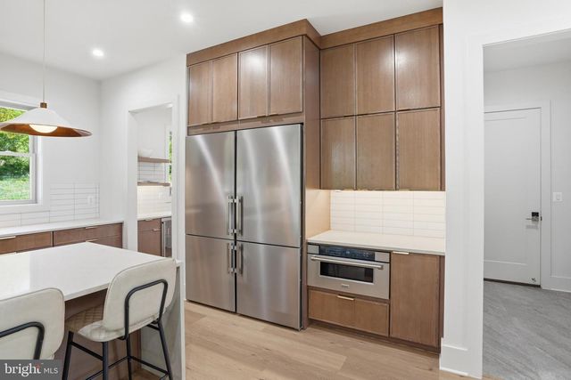 3022 CASTLE RD, Falls Church, VA 22044