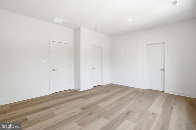 3022 CASTLE RD, Falls Church, VA 22044