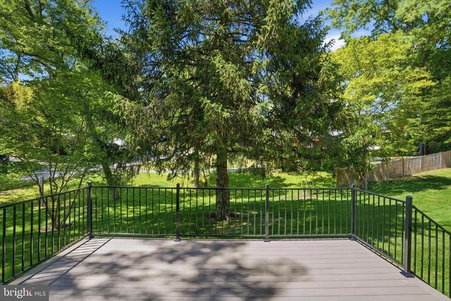 3022 CASTLE RD, Falls Church, VA 22044