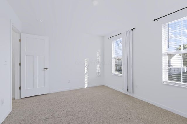 1698 Lewes Castle Drive, Grove City, OH 43123
