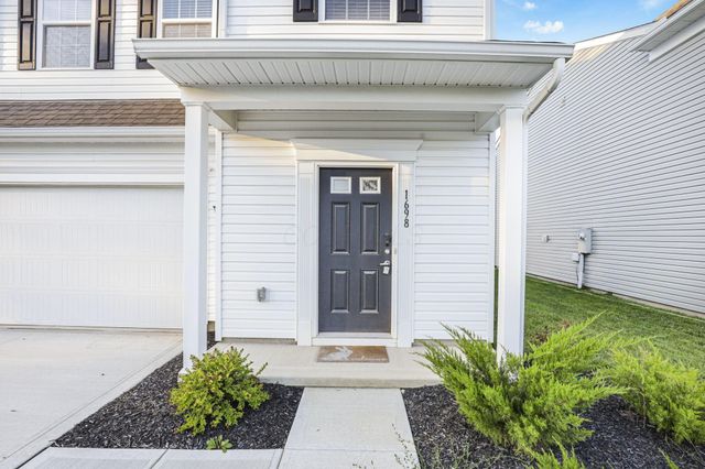 1698 Lewes Castle Drive, Grove City, OH 43123