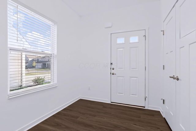 1698 Lewes Castle Drive, Grove City, OH 43123