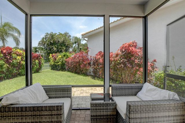 5213 Via De Amalfi Drive, Boca Raton, FL 33496