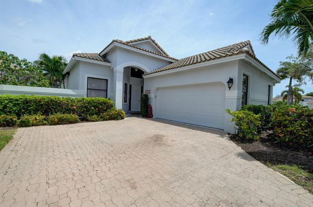 5213 Via De Amalfi Drive, Boca Raton, FL 33496